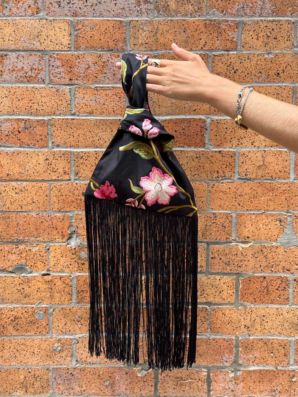 The Vine Bag Black